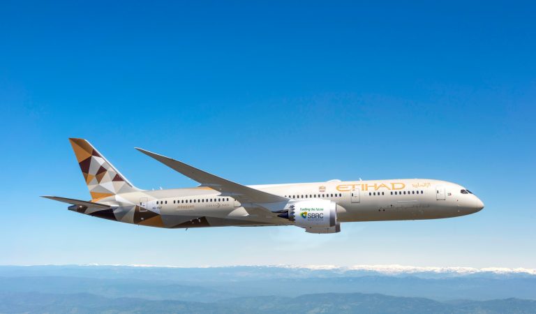 Etihad Airways Is Offering Special Rates For Government Workers