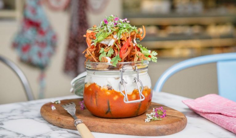 Popular US-based Bakery Opens Largest Outlet In Abu Dhabi