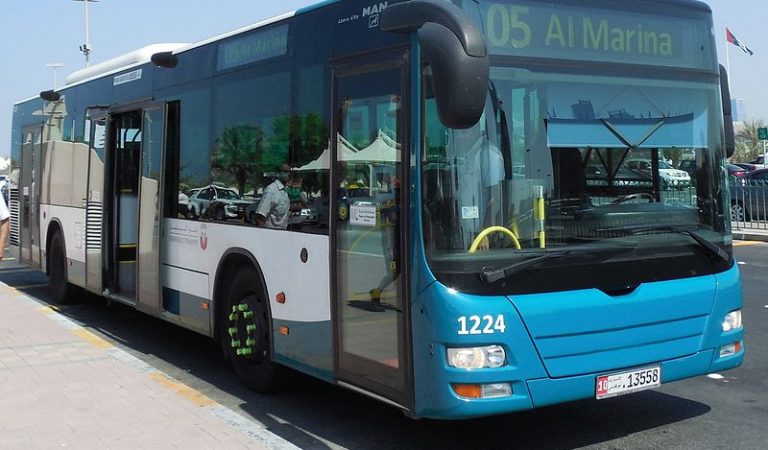 Abu Dhabi Bus Shelters To Reopen For People Using The Bus Service