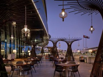 Pearl Lounge at Grand Hyatt Abu Dhabi