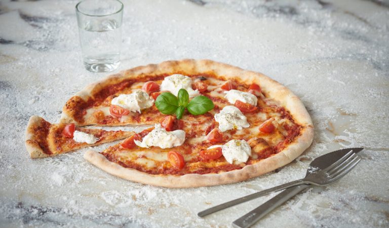 3 Must Try Pizza Places In Abu Dhabi On World Pizza Day