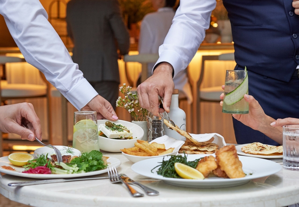 Where can you find the best Business Lunch in Abu Dhabi?