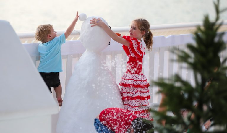 See how the Al Marayh Island’s promenade is transformed into a Winter Wonderland