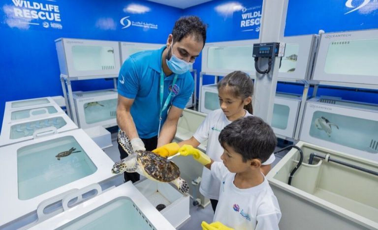 All New “Junior Marine Biologist” Program at The National Aquarium Abu Dhabi