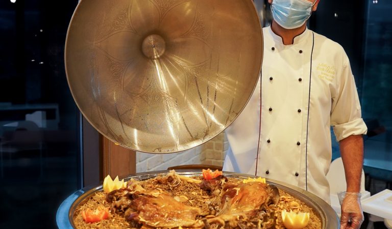 Celebrations continue at Yas Mall with spectacular views of the fountains