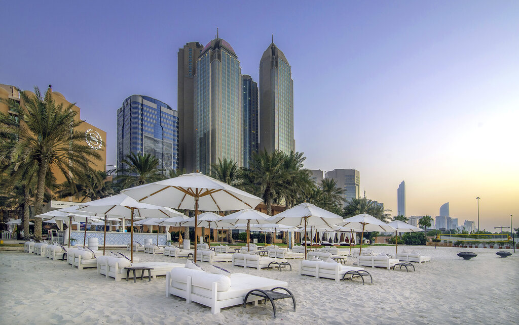 Sheraton Abu Dhabi Beach Resort