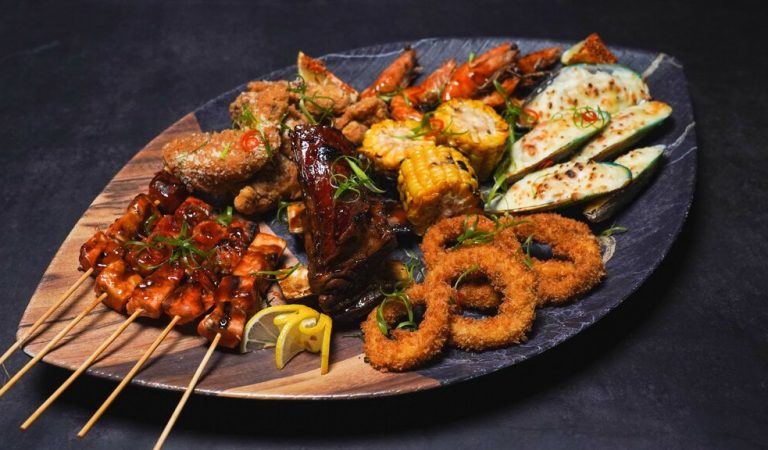 The Catch Seafood Grill Launches in Abu Dhabi